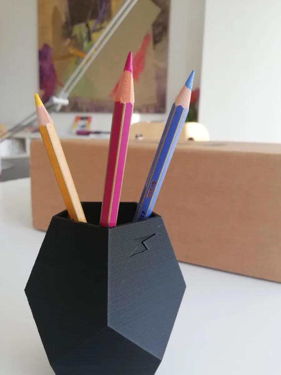 Photo 3 portapenne sidesign 3D