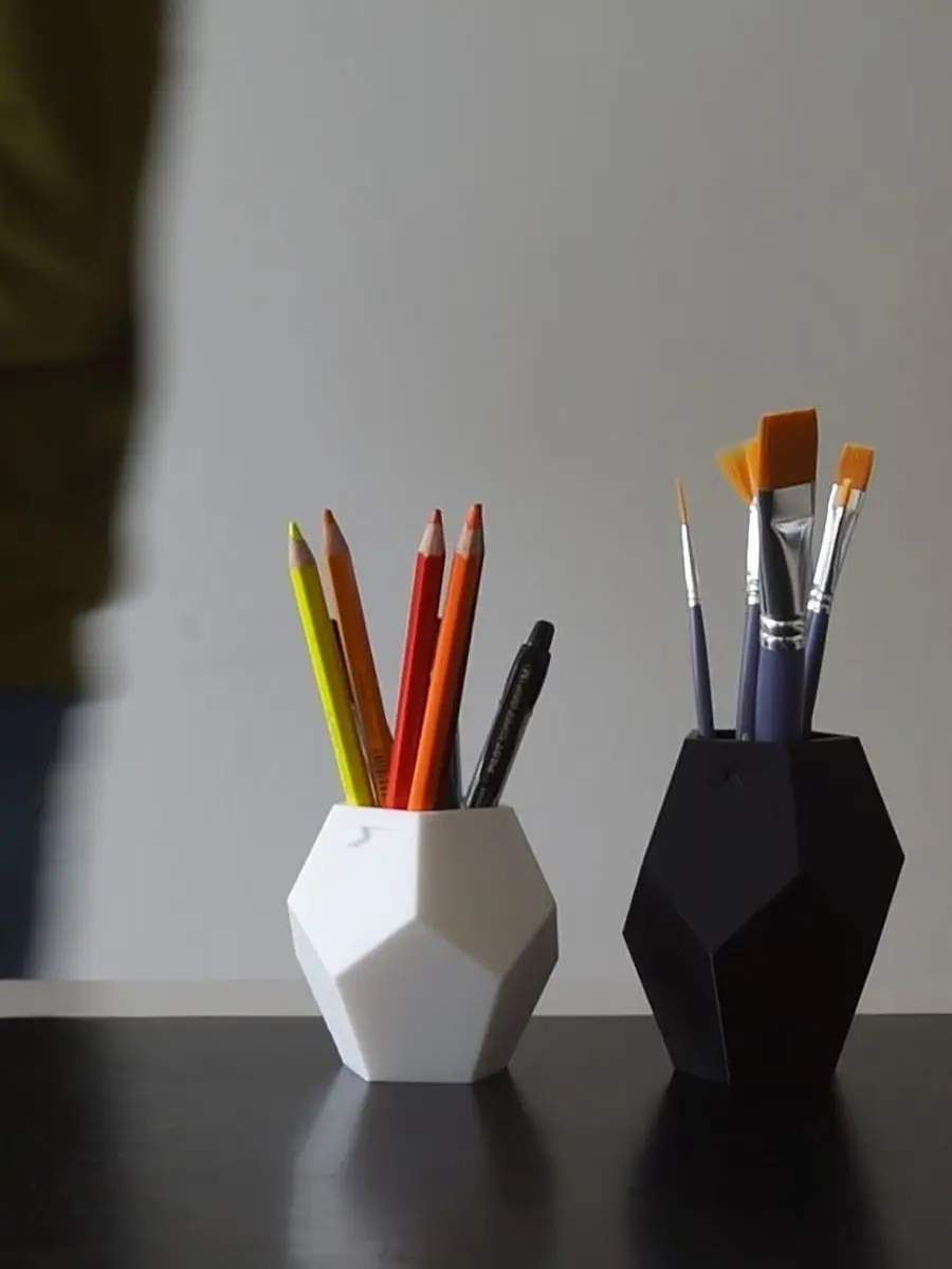 Photo 6 portapenne sidesign 3D